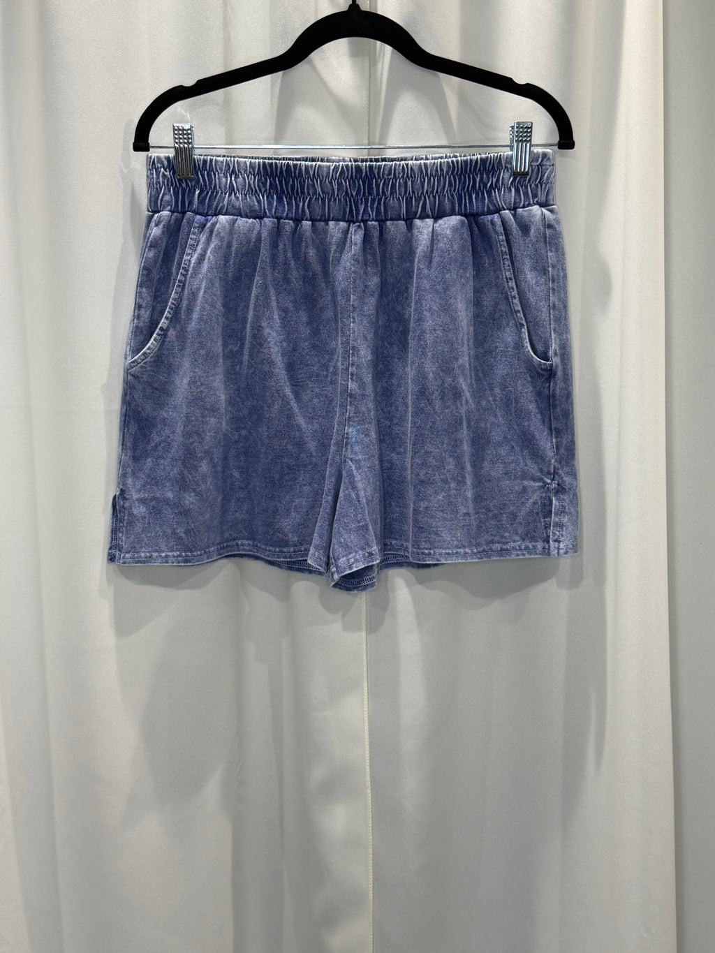 Acid washed short set