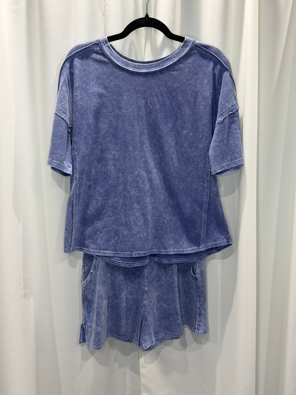 Acid washed short set